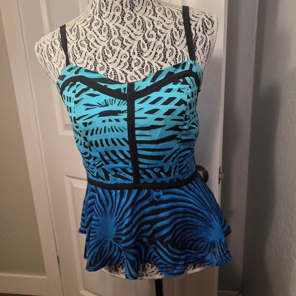 Cami Peplum Tank Top Womens 8 Nicole Miller Blue Black Animal Print Strappy Y2K